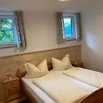 Hanserhof ファームステイ *